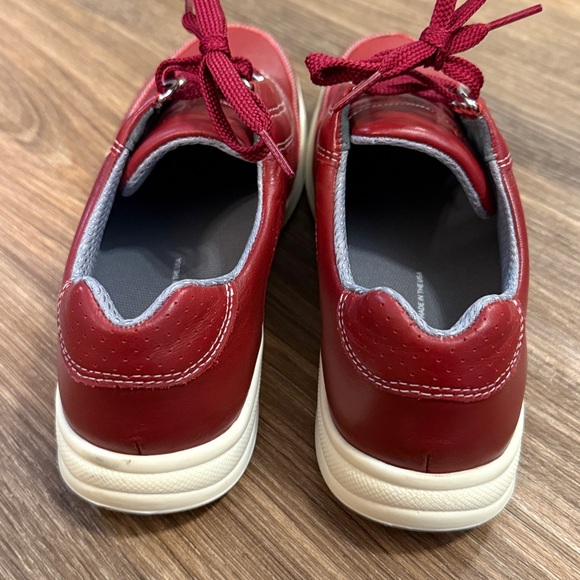 SAS Sporty Lux Lace Up Sneaker in Red women’s 9 tennis shoes - Picture 5 of 8